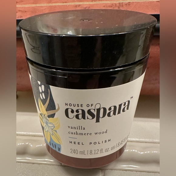 Isomers Skincare House of Caspara Vanilla Cashmere Wood Foot Polish 8.12 oz. - Picture 4 of 4